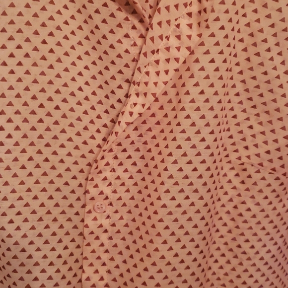 Button down shirt - Picture 2 of 3